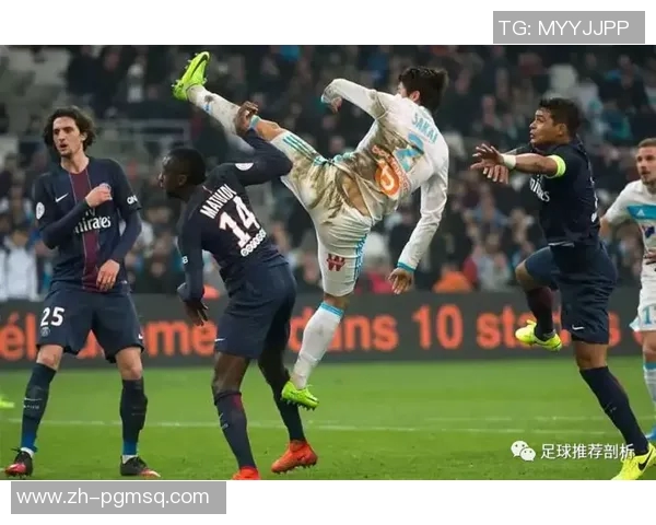 安格斯与里昂的精彩对决揭示足球战术与团队合作的深刻内涵 安格斯与里昂的精彩对决揭示足球战术与团队合作的深刻内涵